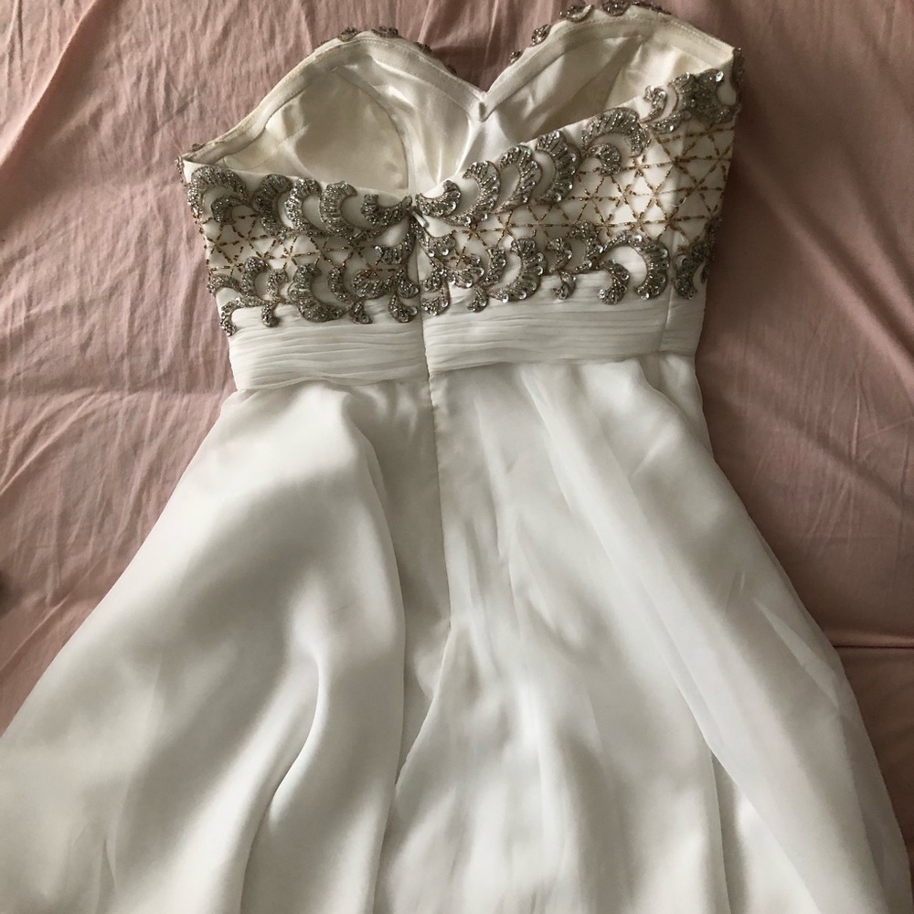 Graduation dress - Picture 4 of 4